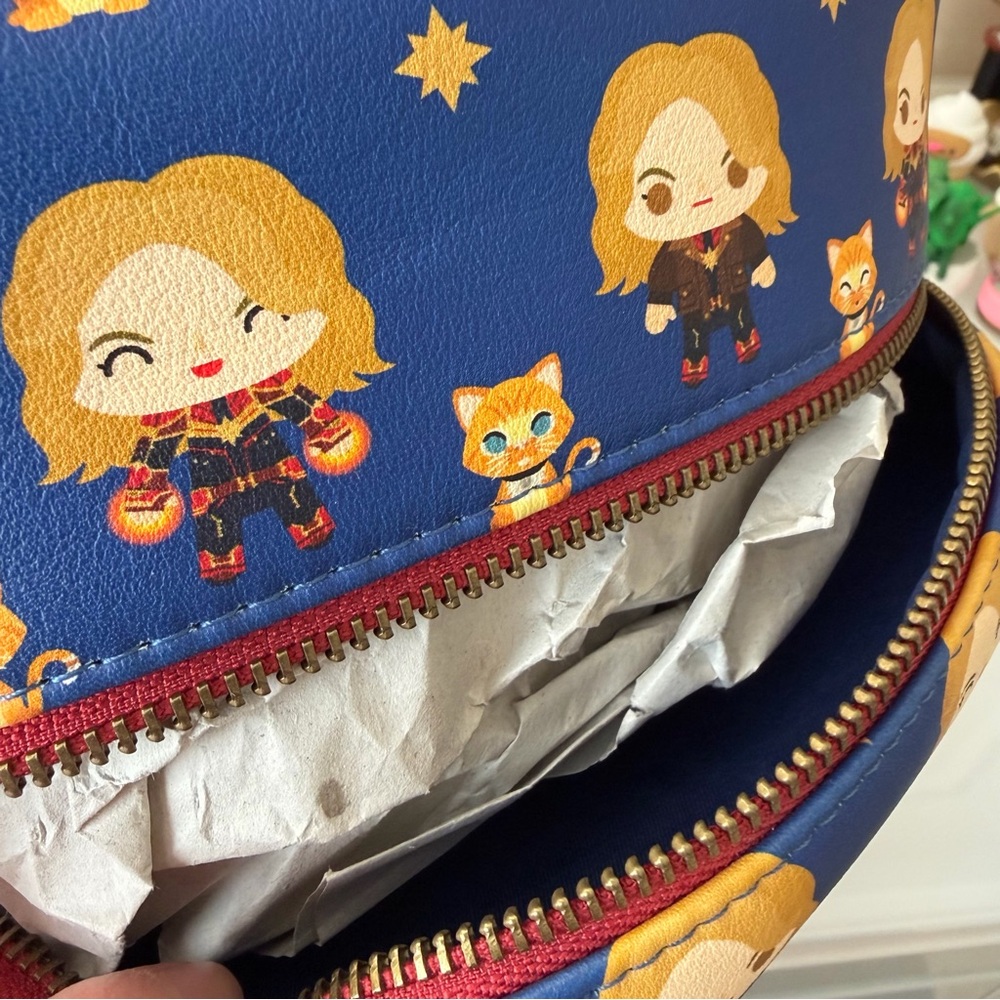 EUC Loungefly Marvel Captain Marvel Mini Backpack Chibi Goose Cat Flerken - Picture 11 of 11
